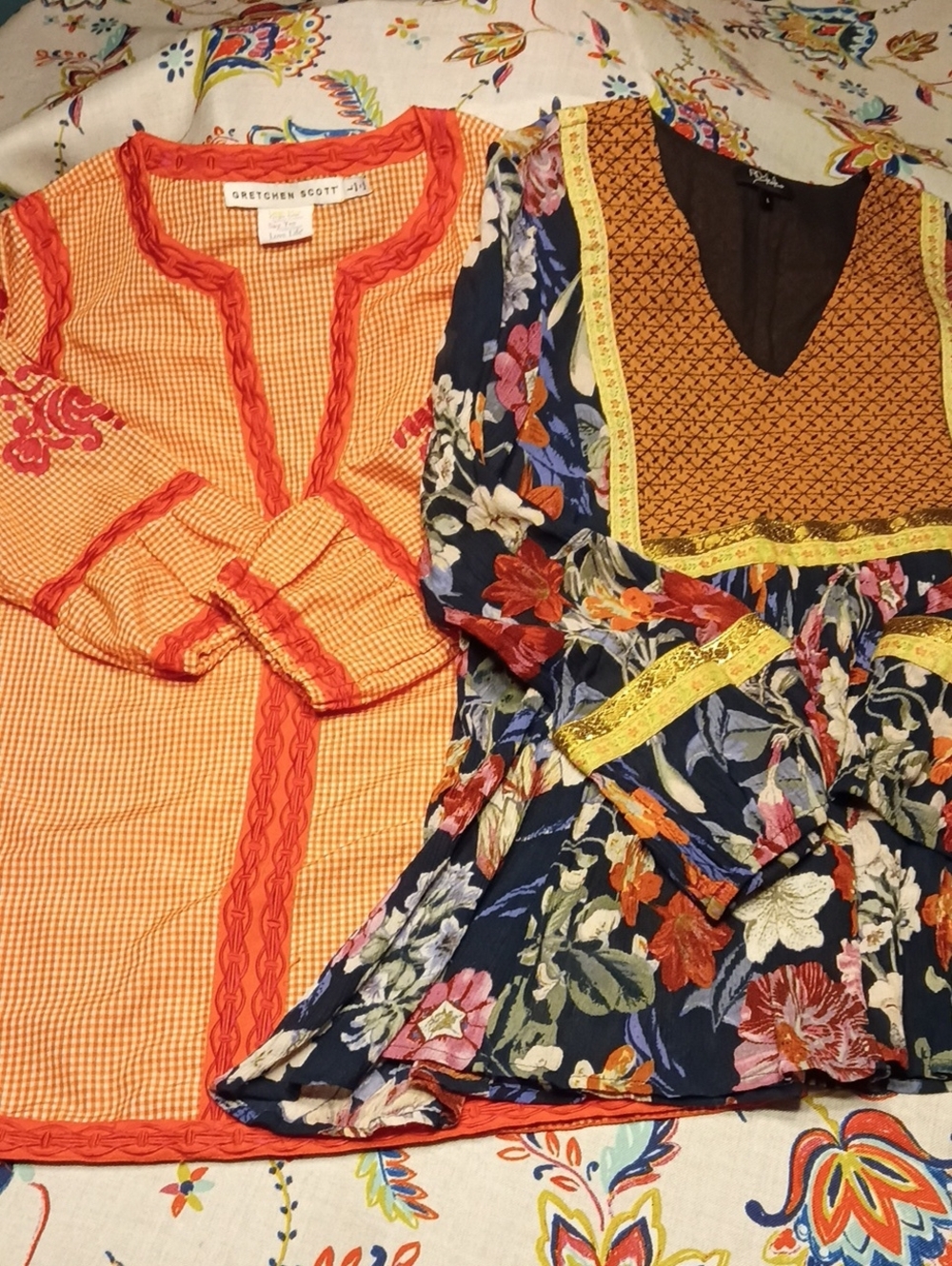 Gretchen Scott Large Top Lot